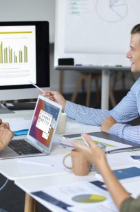 people-using-digital-device-while-meeting-min people-using-digital-device-while-meeting-min